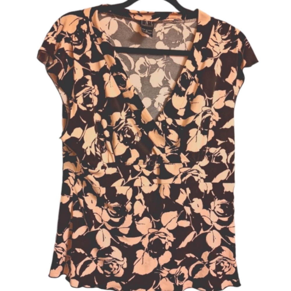 ❤INC Women's SZ XL Cropped Floral Wrap Front V-Neck Short Sleeve Pink Black